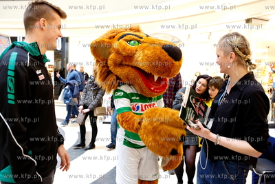 Galeria Baltycka w Gdansku. Przedswiateczne spotkanie...