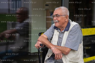 Nowy Teatr im. Witkacego w Słupsku. Nz. słupszczanin...