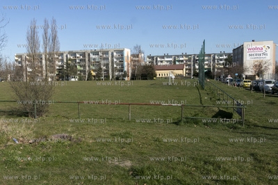 Boisko na rogu ulic Cichej i Cyprysowej w Pruszczu...