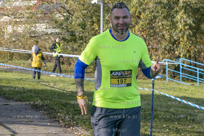 Pierwszy w Polsce bieg przez dmuchane mega przeszkody...