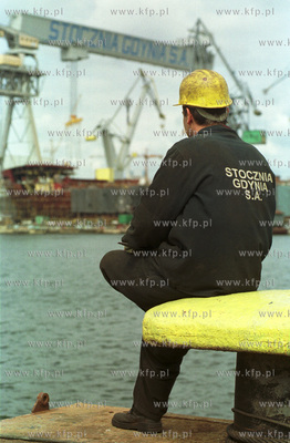 Stocznia Gdynia.26.06.2002fot. Wojtek Jakubowski...