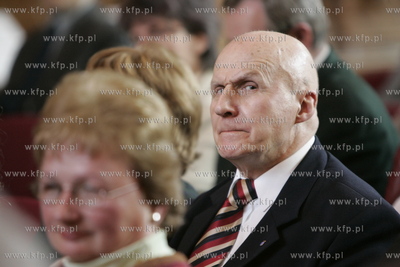 II Swiatowy Zjazd Gdanszczan. Z tej okazji przyznano...