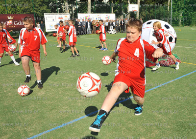 Gdansk. Przymorze. Otwarcie boiska wybudowanego w ramach...