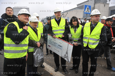 Oficjalne rozpoczecie budowy nowego terminalu, plyty...
