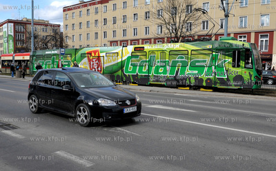 Gdansk. Wrzeszcz. Przystanek tramwajowy na al. Grunwaldzkiej...