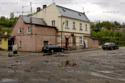 Gdansk Bretowo. Sklpe spozywczy ul. Dolne Mlyny. 15.05.2007...