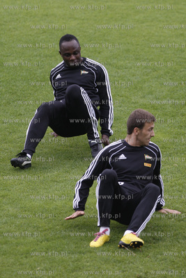 Gdansk. Emenuel Olisadebe trenuje z druzyna Lechii...