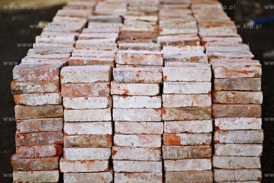 Gdańsk. Rozbiorka budynków mieszkalnych przy ul....