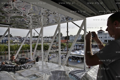 Sopot. Festiwal Artloop. Kwatera glowna festiwalu instalacja...