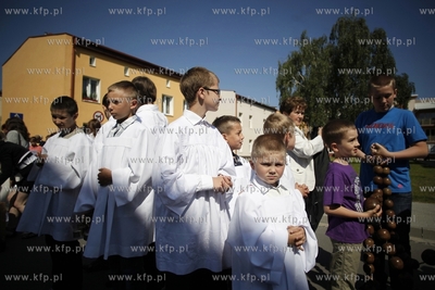 Procesja Bozego Ciala w gdanskiej dzielnicy Letnica.
30.05.2013
fot....