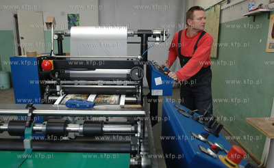 Licytacja majatku kurii gdanskiej. Licytowano foliarke...