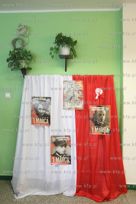 Gdańsk. Szkoła podstawowa nr. 65. Uroczystości z...