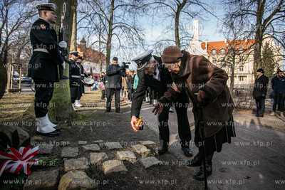 Sopot. Uroczyste obchody 80. rocznicy powołania Armii...