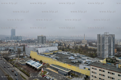 Centrum Handlowe Alfa przy ul. Kołobrzeskiej w Gdańsku.
26.01.2023
fot....
