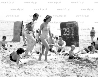 Plaza w Gdyni. 0001852z 1961 Fot. Zbigniew Kosycarz...