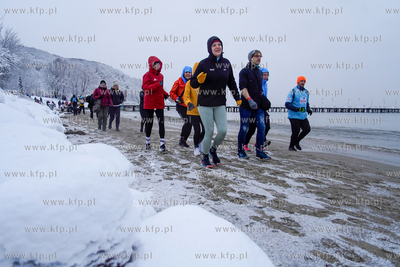 Gdynia Orłowo. Uczestnicy akcji Ultrakrew „Każdy...