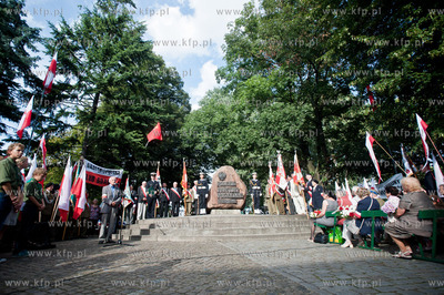 Gdansk. Targ Rakowy. Pomnik  Polskiego Panstwa Podziemnego....