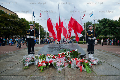 Gdynia. Uroczystosci obchodow Swieta Wojska Polskiegoj...