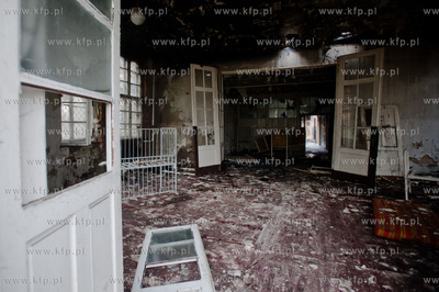 Gdansk. Oliwa. Dogaszanie i ogledziny dachu zabytkowego...