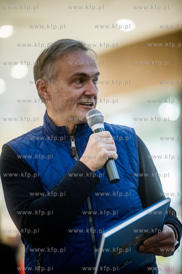 Gdynia. Centrum Handlowe Riviera. Premiera i promocja...