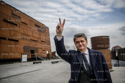 Gdansk. Plac Solidarnosci. Konferencja Janusza Palikota,...