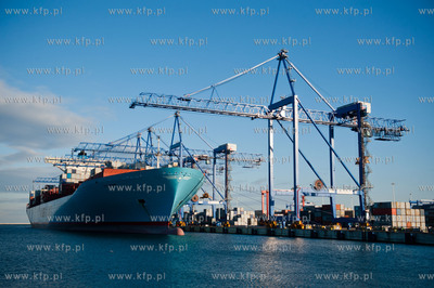 Gdansk. Terminal kontenerowy DCT.
15.12.2011
fot....