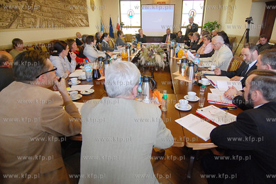 Nadzwyczajna sesja Rady Miasta Wejherowa w sprawie...