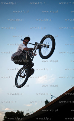 Treningi i polfinaly w pierwszy dzien zawodow na Baltic...