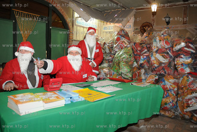 Szymbark na Kaszubach. VI Ogolnopolski Zjazd Swietych...