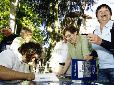 Sopot. Swieto ul. Kasprowicza podczas ktorej odbyla...