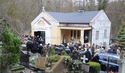 Cmentarz Katolicki w Sopocie. Pogrzeb Zbigniewa Gacha,...