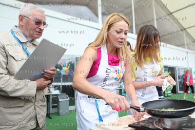 Festiwal Karuzela Cooltury w Swinoujsciu.
Sniadanie...