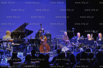 Gdanski Teatr Szekspirowski. Gdansk. Koncert Olo Walicki...