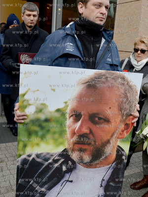 Rodzina, przyjaciele, znajomi, wspolpracownicy - setki...