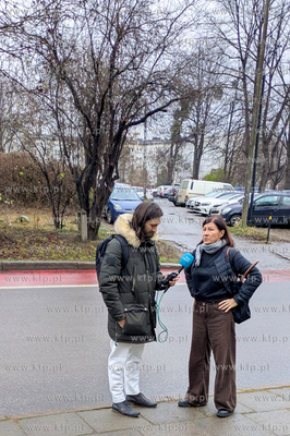 Protest mieszkańców Sulmina przed siedzibą Regionalnej...