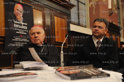 Gdansk. Promocja ksiazki Adama Hlebowicza Swiadek,...