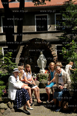 Uroczystosci i procesja Bozego Ciala w parafii sw....