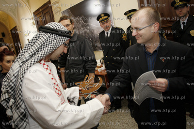 Gdansk. Sesja Rady Miasta. Czlonkowie Ruchu Poparcia...