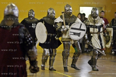 Gdynia. Sala Ymca. Eliminacje do Rycerskich Mistrzostw...