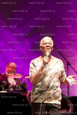Ladies Jazz Festival. Koncert Dionne Warwick w Hali...