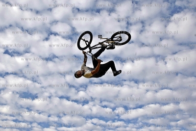 Gdansk. Plac Zebran Ludowych. Baltic Games -  Festival...