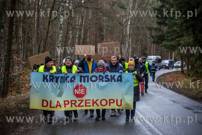 Protest przeciwko przekopowi Mierzeii Wiślanej w Skowronkach....