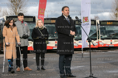 Zajezdnia autobusowa przy ul Hallera w Gdańsku. Konferencja...