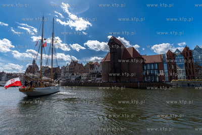 Żaglowiec Generał Zaruski wypłyną, w 101-dniową...