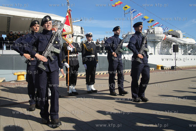 Gdynia. Skwer Kościuszki. 127 podchorążych I roku...