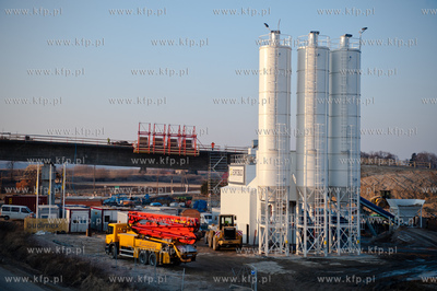 Kwidzyn. Budowa mostu na rzece Wisle. 
07.03.2012...