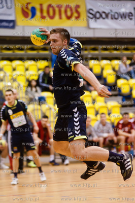 Hala AWFiS Gdansk. Mecz pilki recznej I ligi. Wybrzeze...