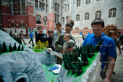 Politechnika Gdanska. XI Baltycki Festiwal Nauki.
Nz...