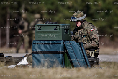 Centralny Poligon Sil Powietrznych w Ustce. Strzelanie...