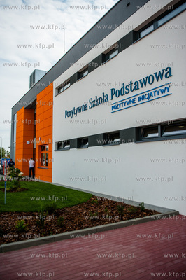 Gdansk. Kokoszki. Dzien otwarty nowo powstalej Pozytywnej...